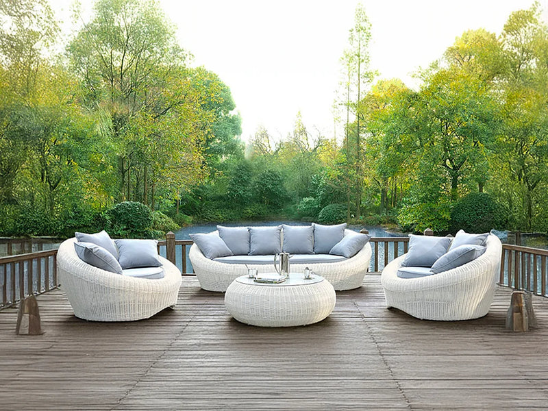 Whiteheaven - Conjunto de Jardim em Resina Trançada Marfim - Sofá, 2 Cadeiões e Mesa de Centro